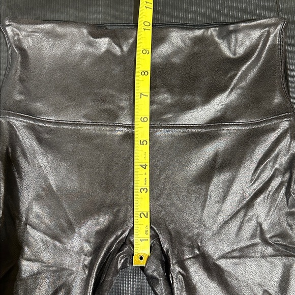 Spanx Black faux leather leggings - Picture 12 of 12